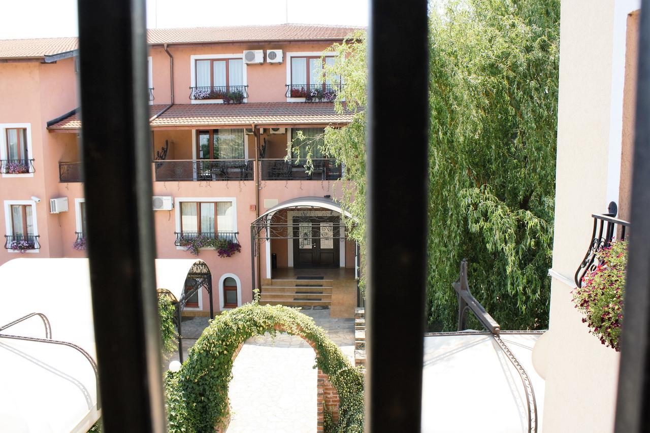Hotel Villa Verde Gulubovo  Экстерьер фото