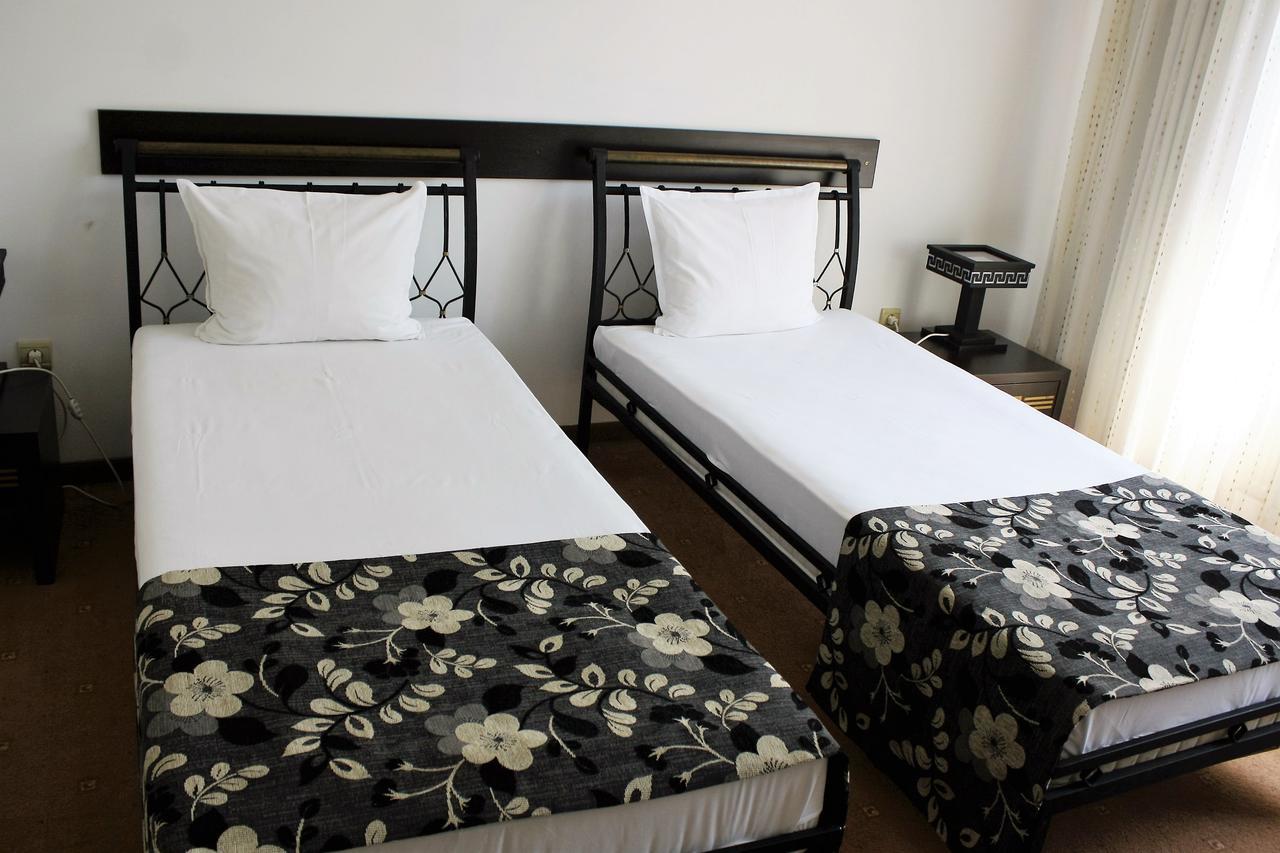 Hotel Villa Verde Gulubovo  Экстерьер фото